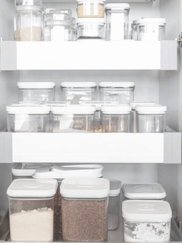 cropped-How-to-Create-a-Minimalist-Pantry-Feature-Image.jpg